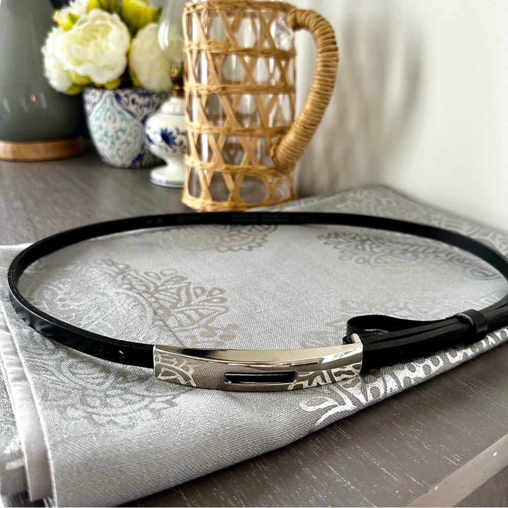 Jacob Black Genuine Leather Belt with Silver-Tone Buckle - Size M